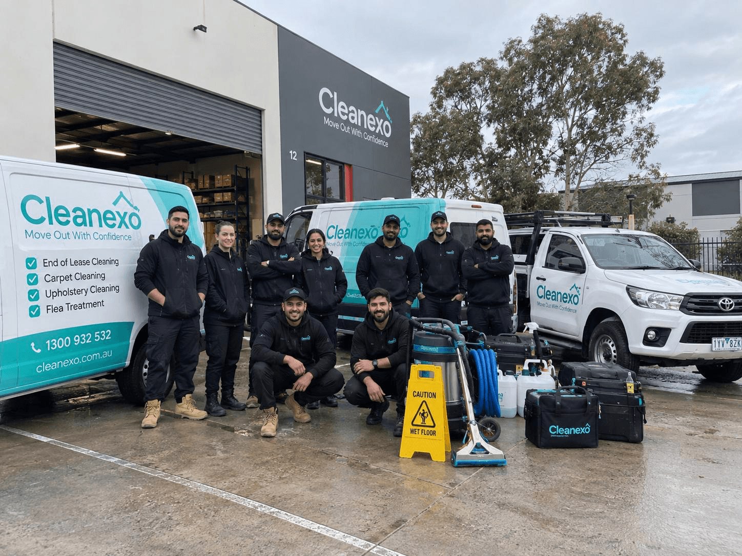 Cleanexo cleaning team